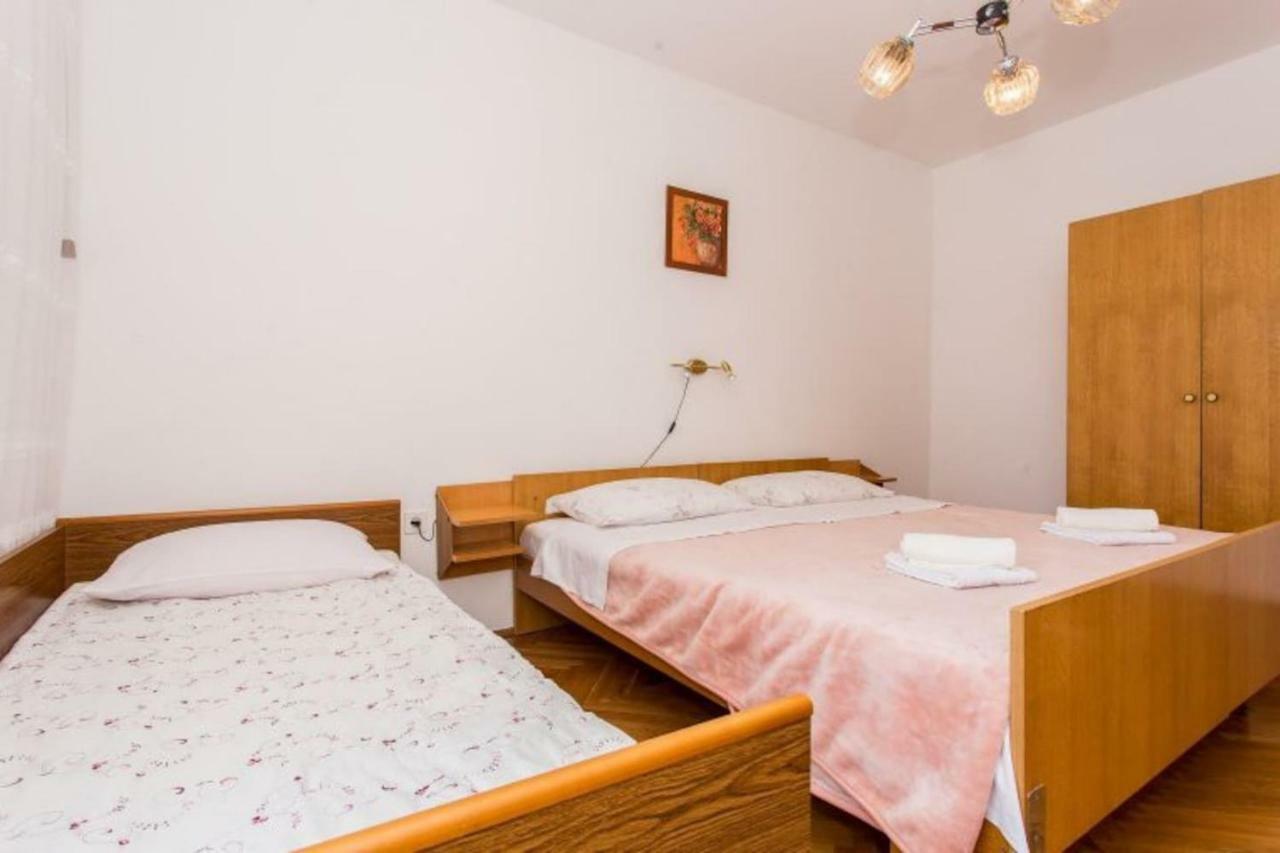 Apartman Morozin Šilo Dış mekan fotoğraf